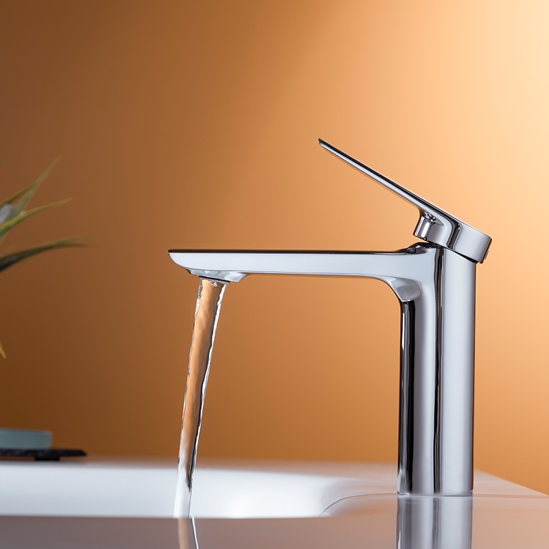 Monet basin faucet