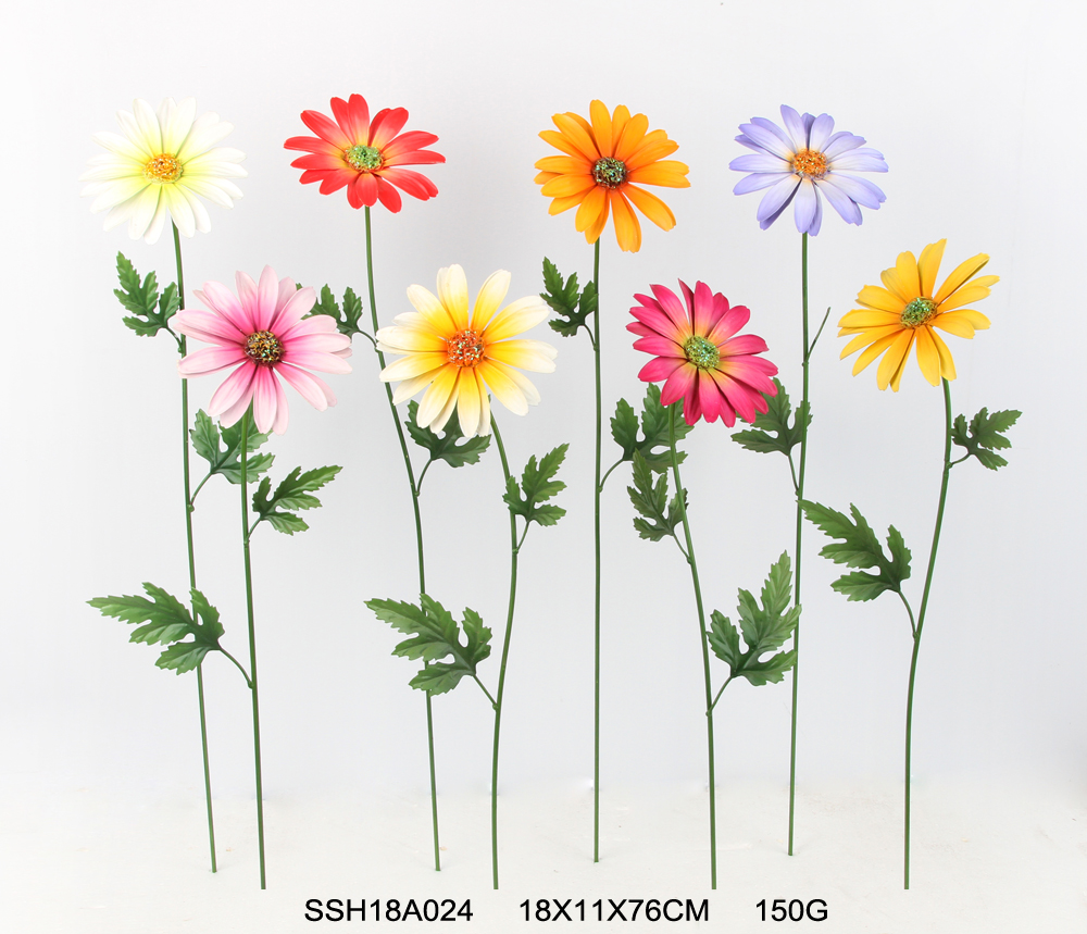Metal Daisy Garden Stake