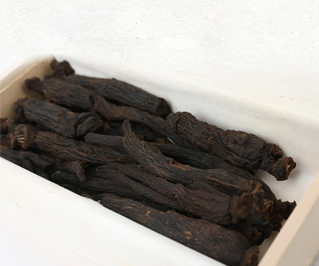 BLACK ginseng