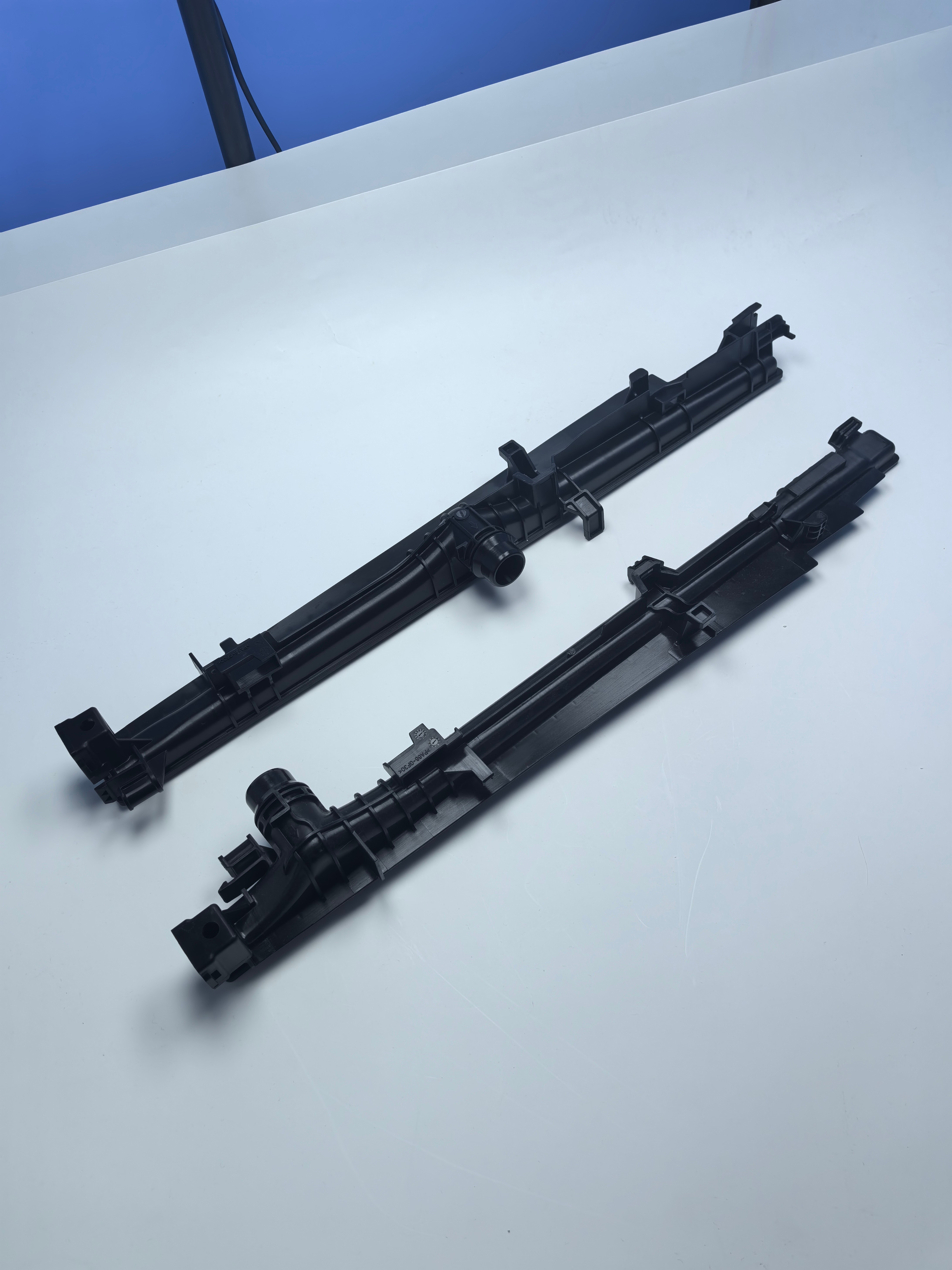 Radiator plastic tank