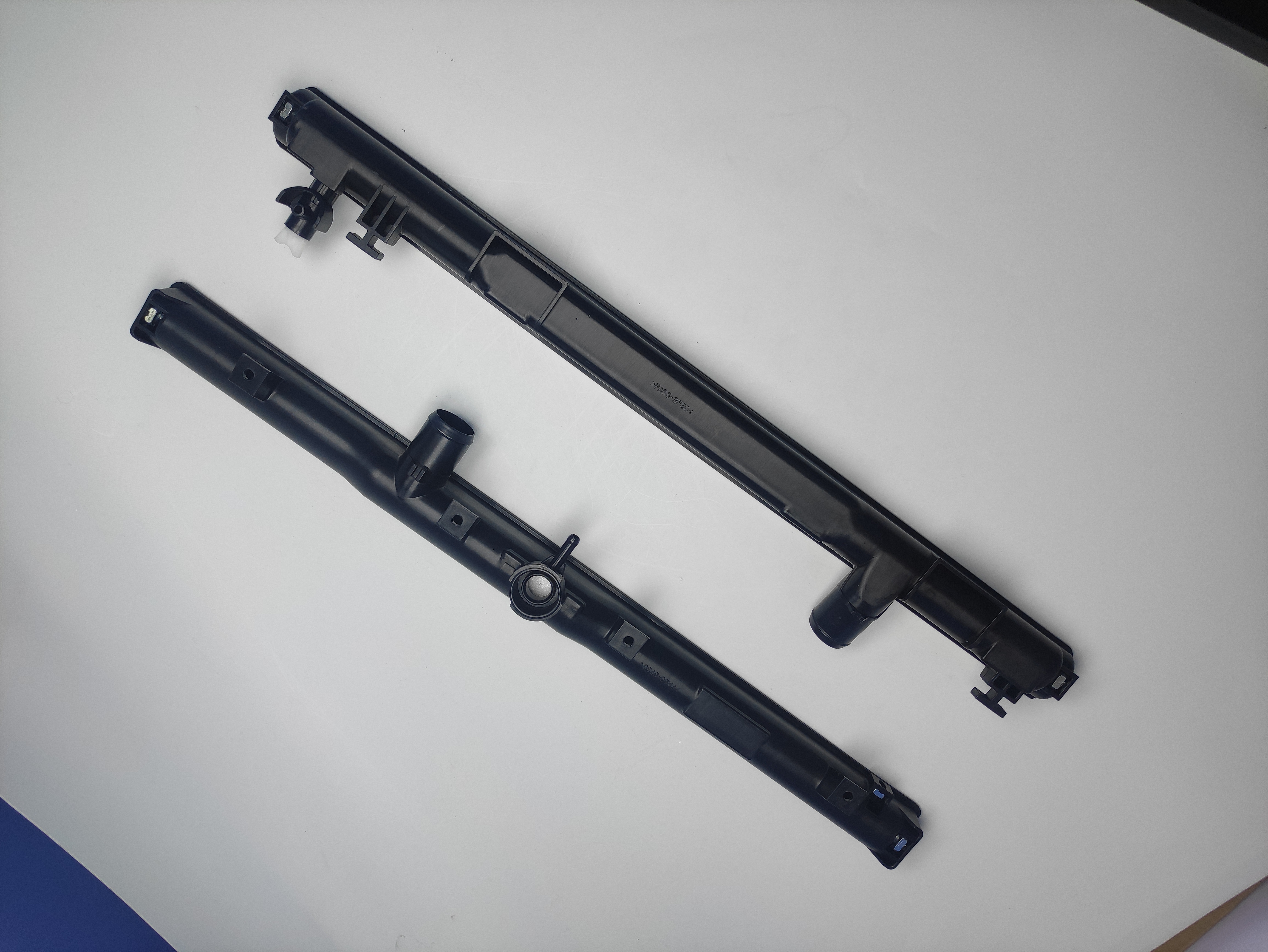 Radiator plastic tank