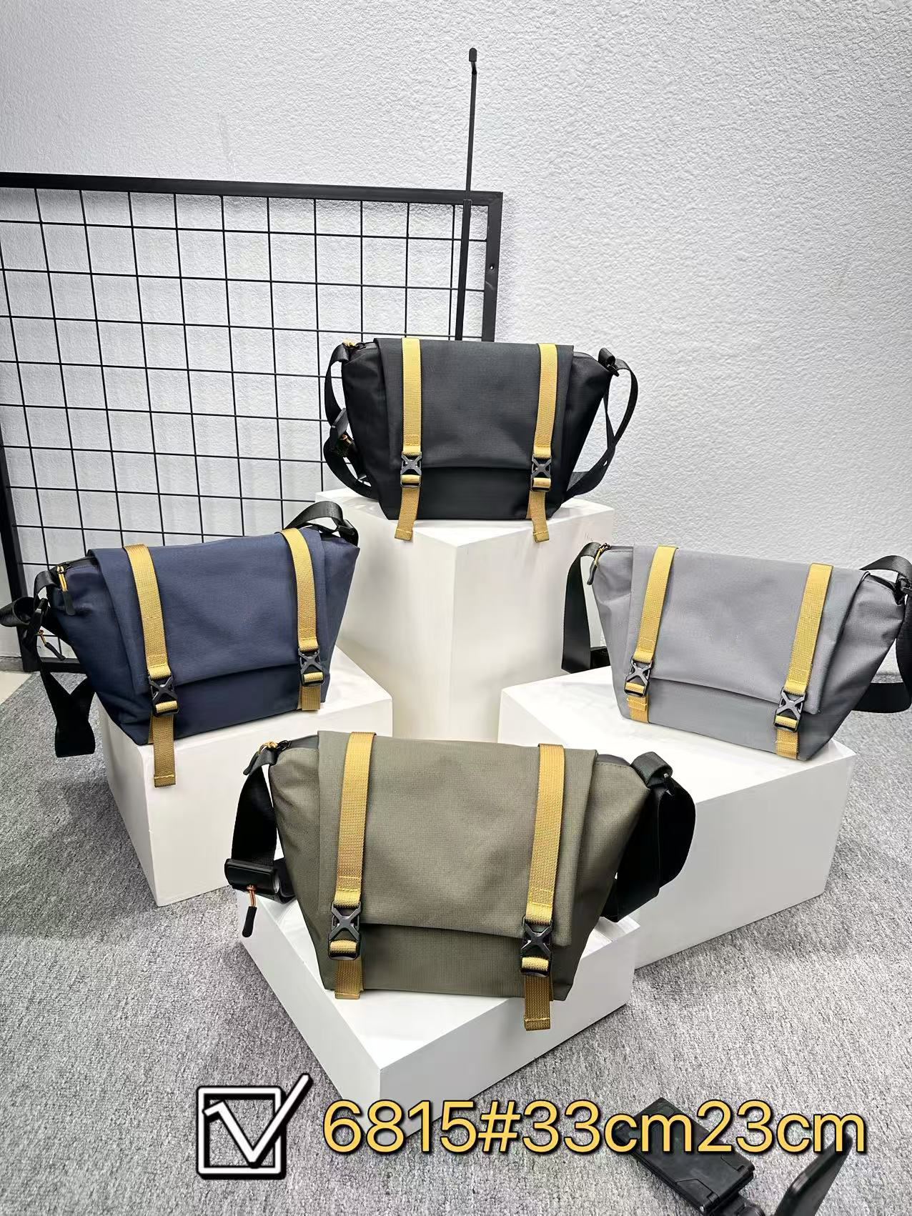 Waist bag, hip bag