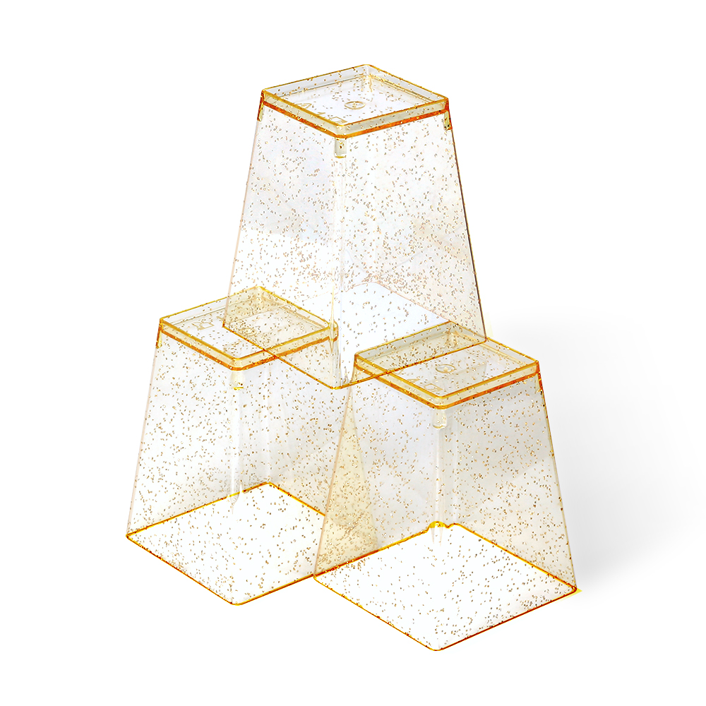 Square cup