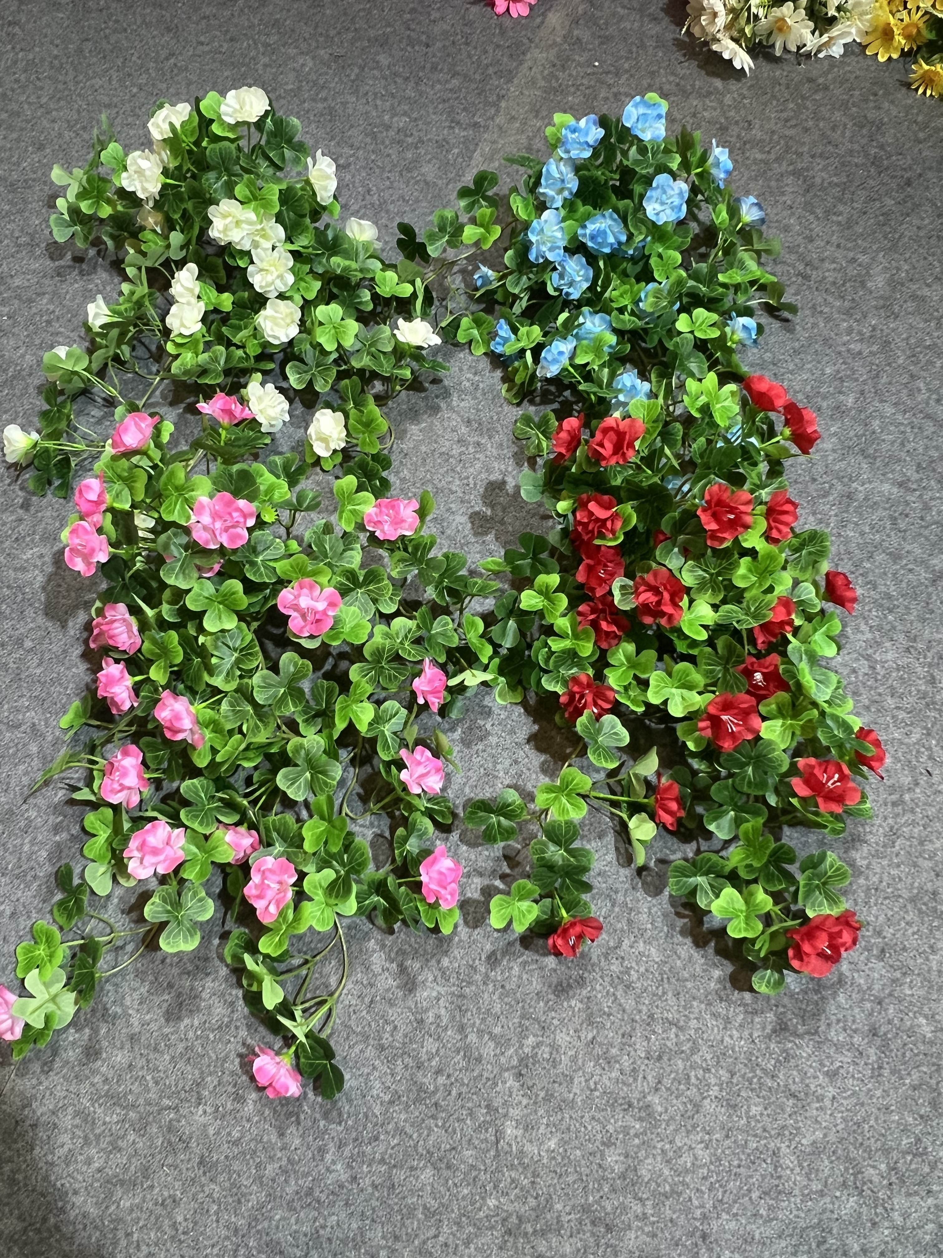 Artificial flower