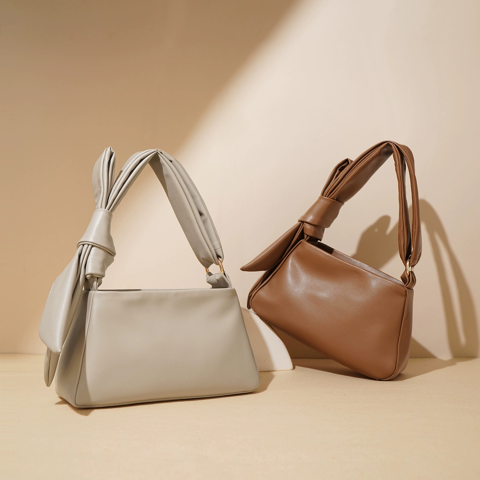 New 2026 Genuine Leather Women's Crossbody Sling Handbag Soft Durable Lightweight Zipper Casual