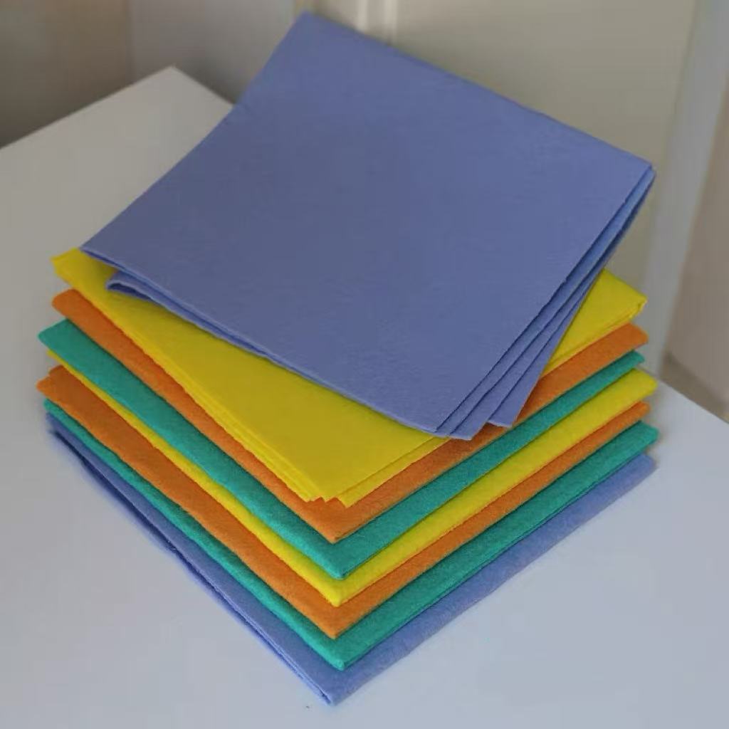 German-Style Cloth