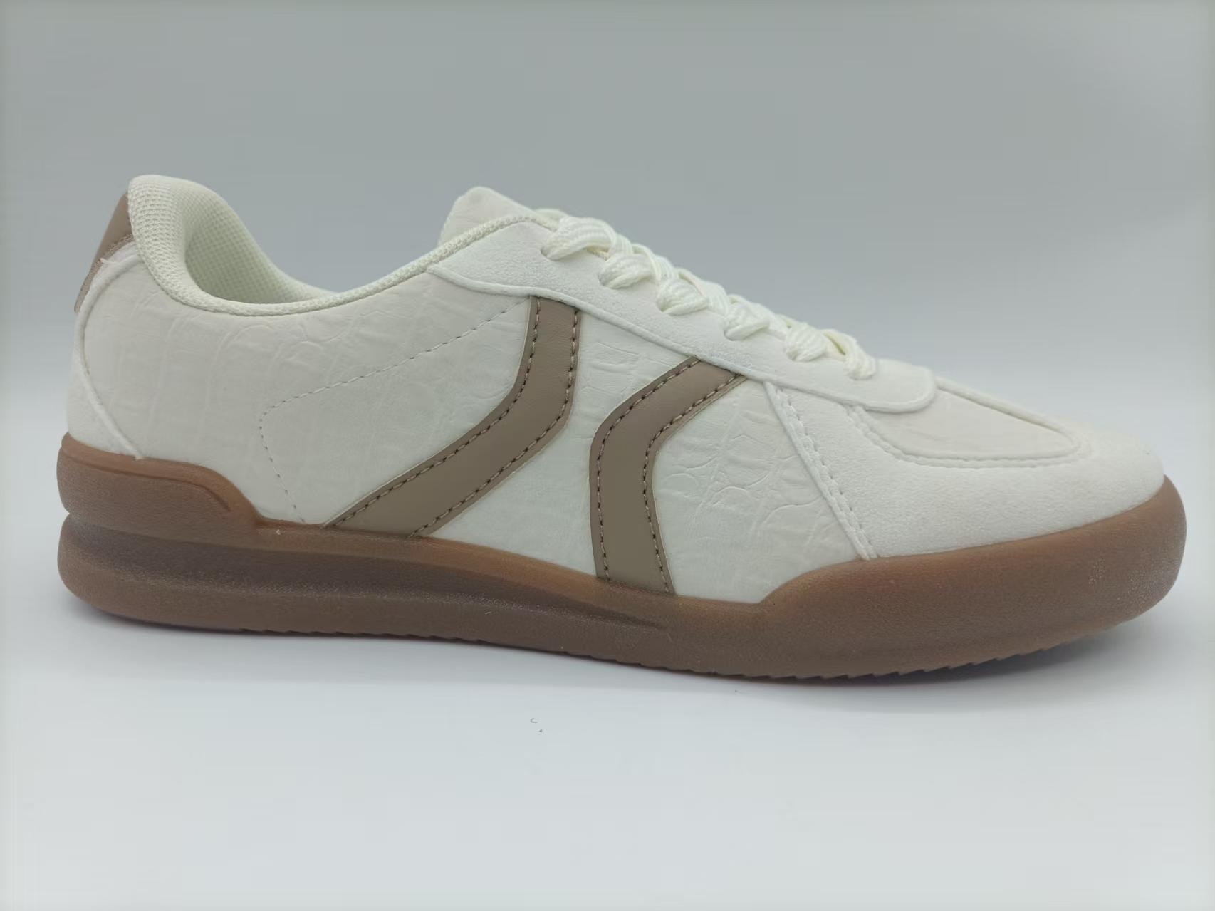 casual shoes