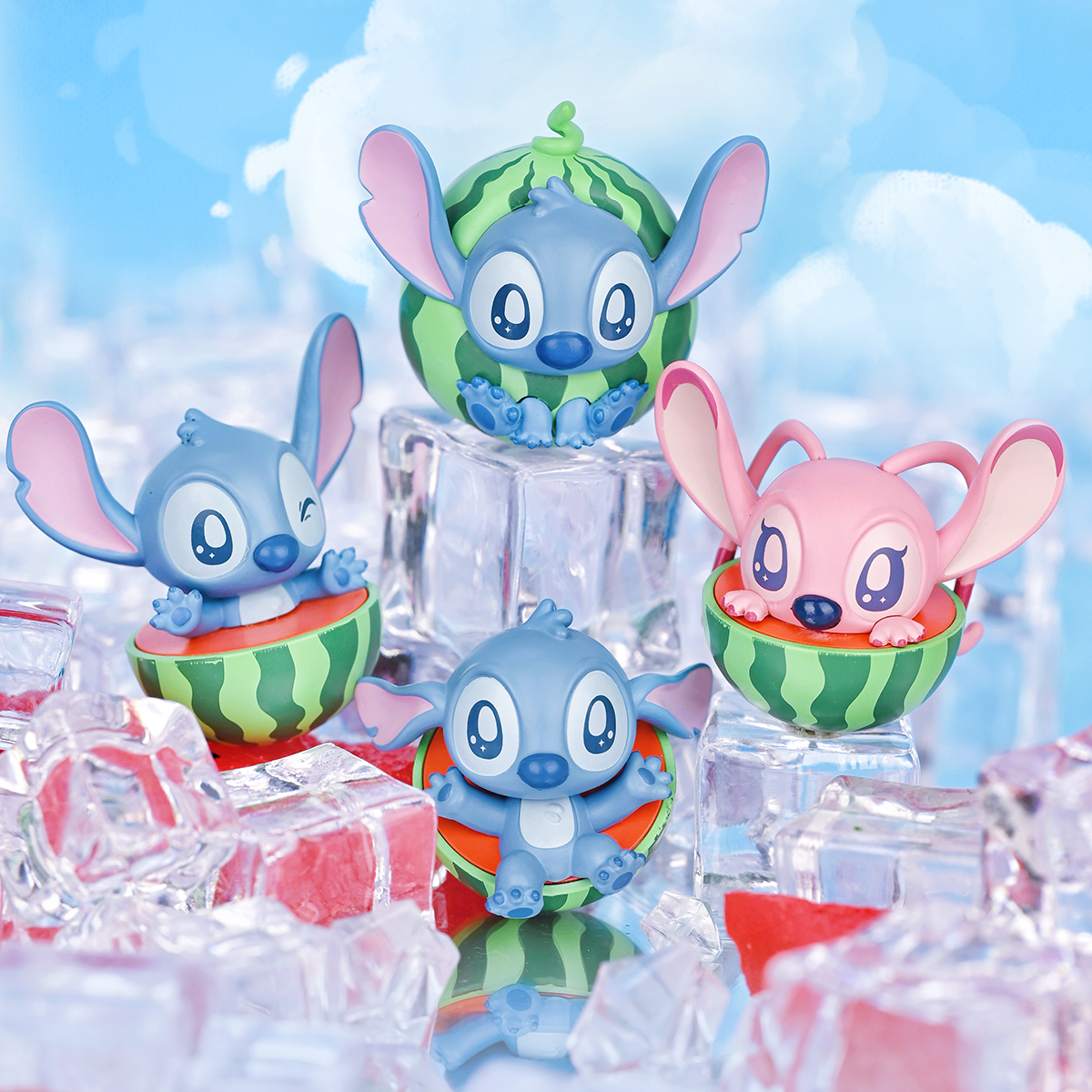 Disney Stitch Melon-Eating Tumbler Series Magnetic Shake Toys