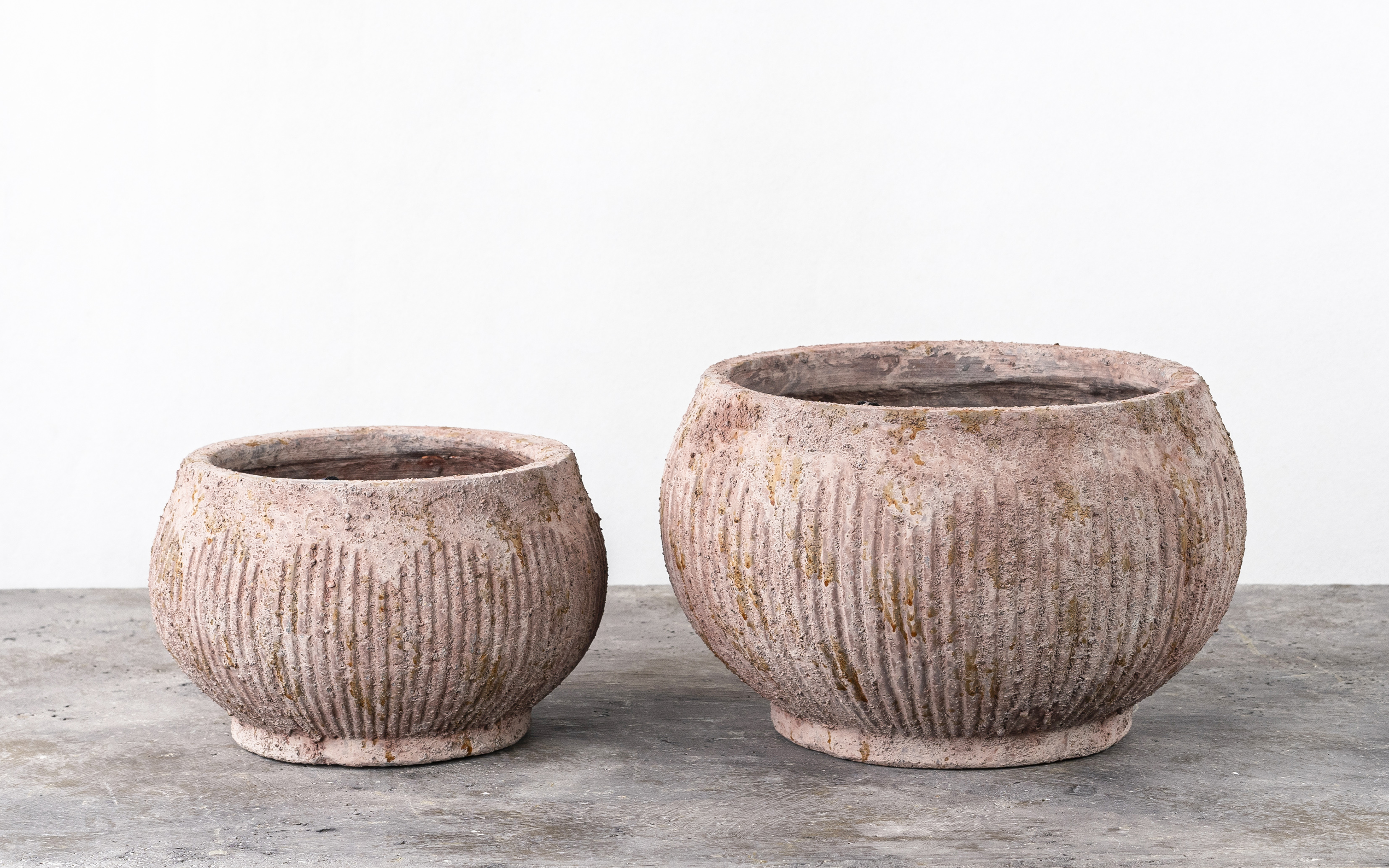 Terra cotta pot