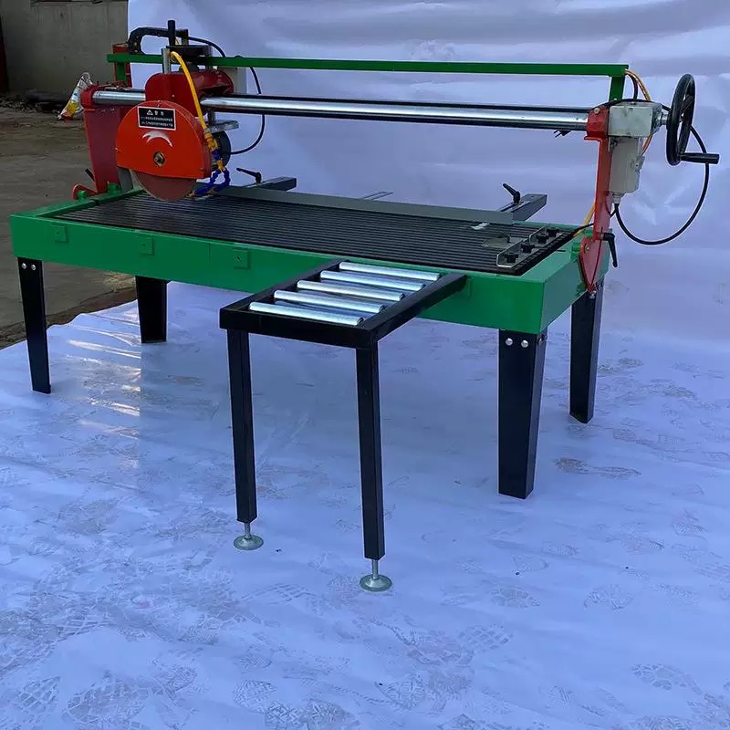 Stone cutting machine
