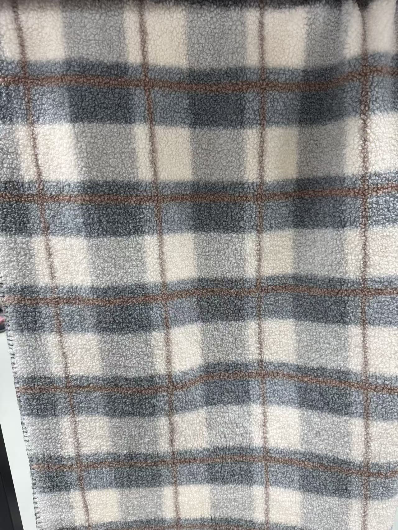Double-Sided Faux Cashmere Blanket