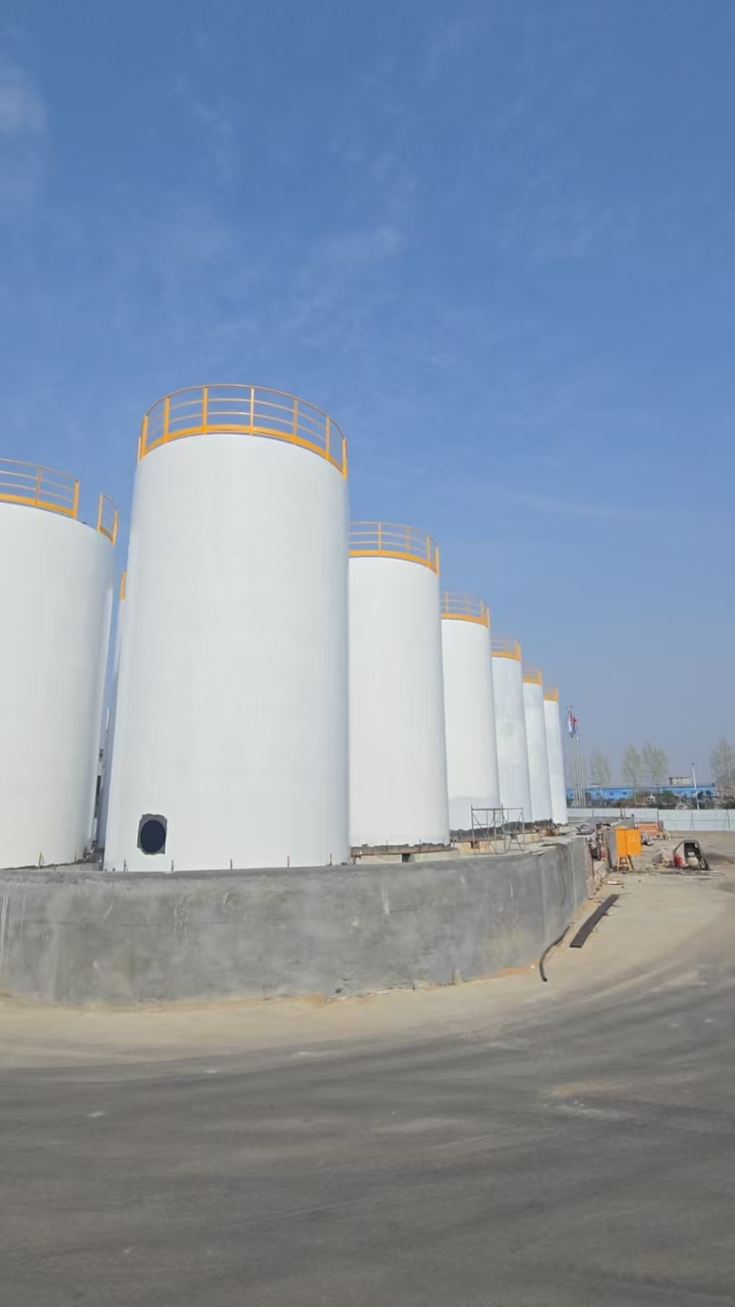 Large Capacity Welded Carbon Steel Tank Bulk Oil Storage Tank for Refinery