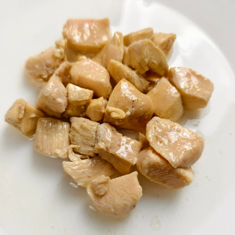 canned chicken breasts chunk in oil