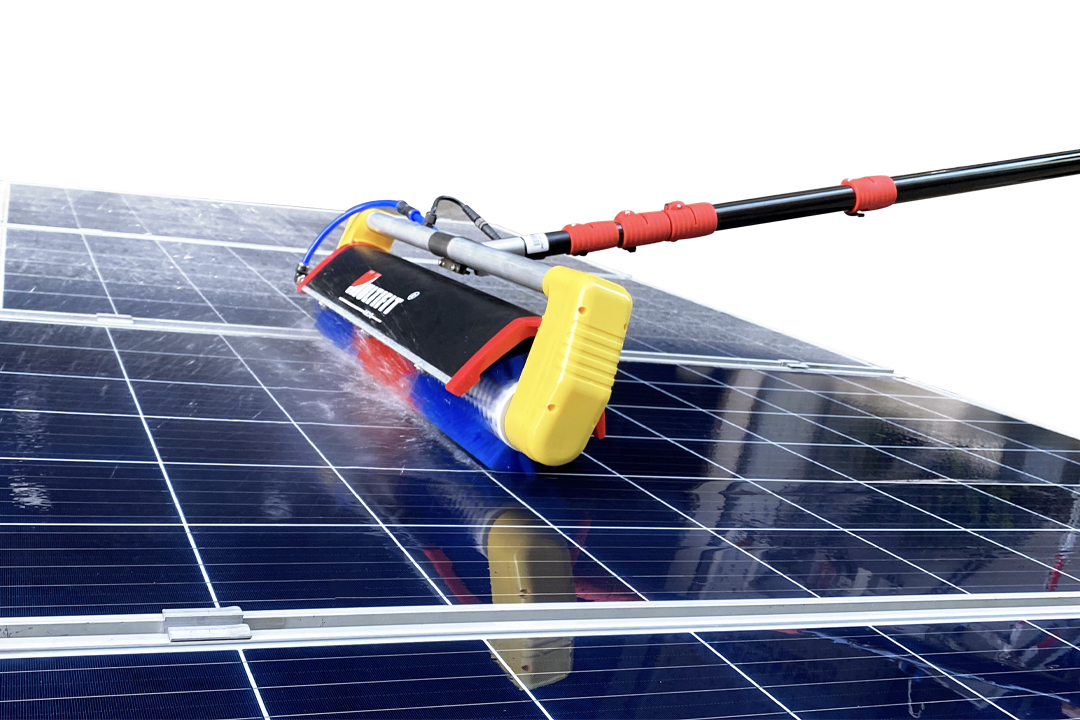 photovoltaic cleaning brush MULR-D Pro