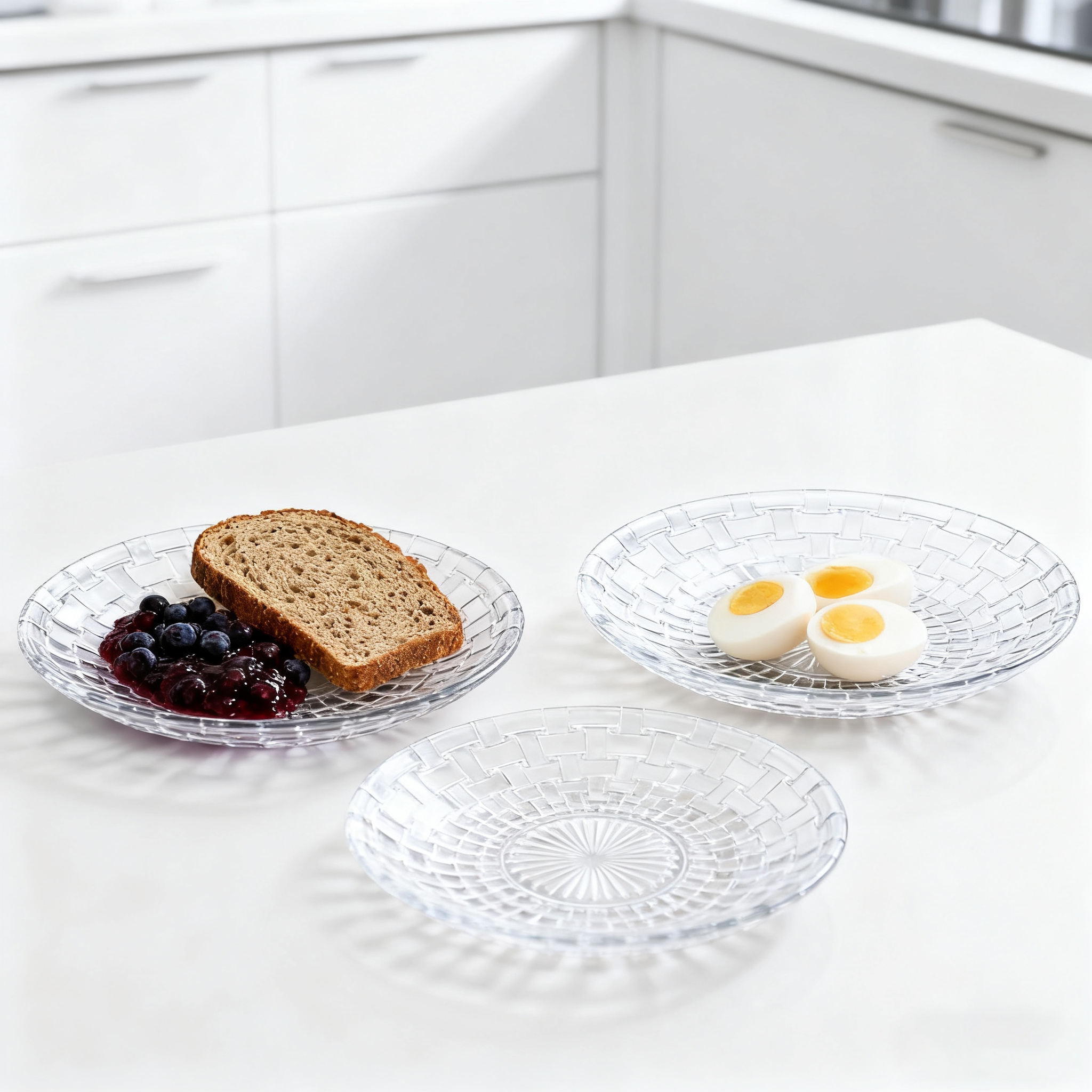 Elegant Round Diamond Pattern Glass Plate With Crystal Clear Finish for Wedding Dinner Table