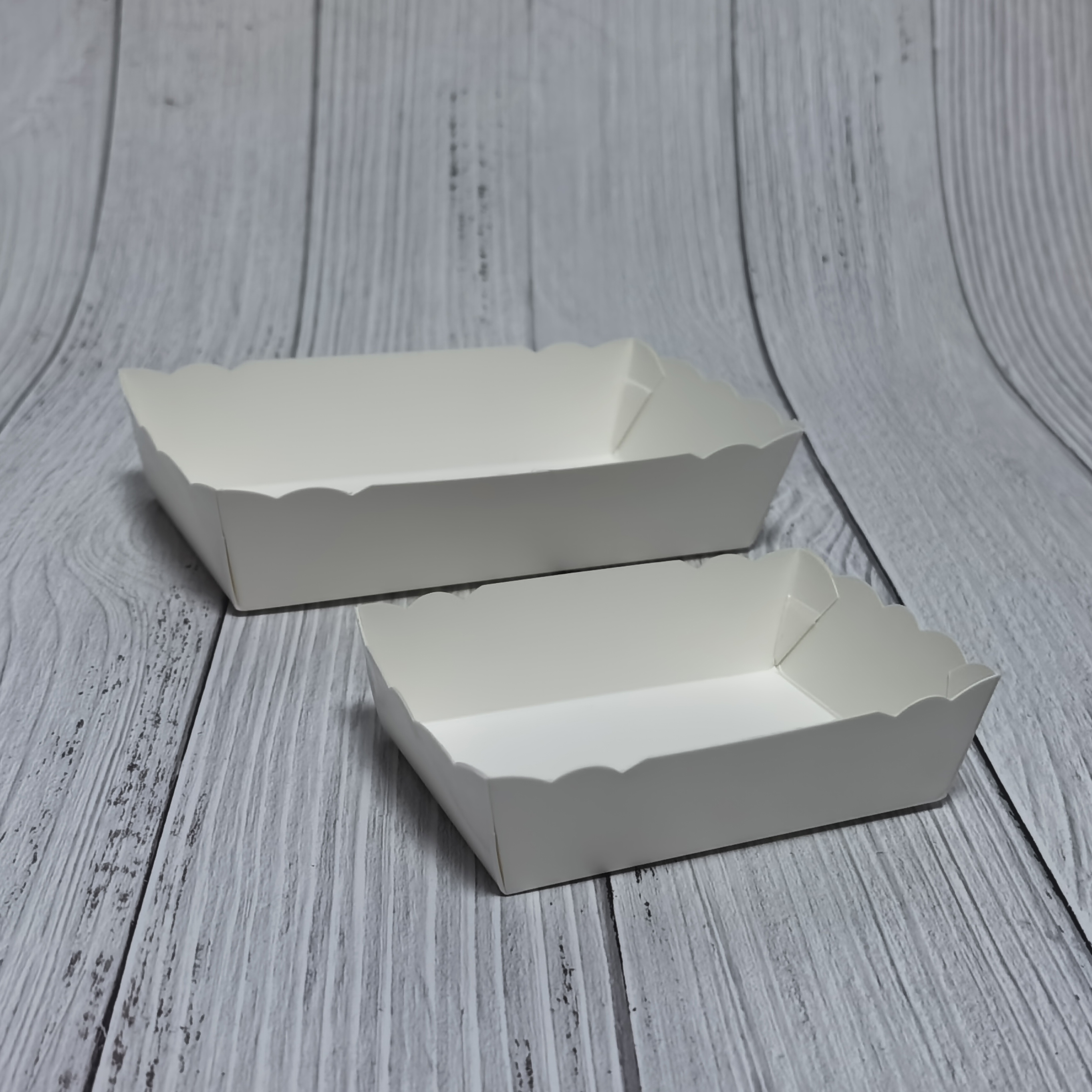Paper snack tray