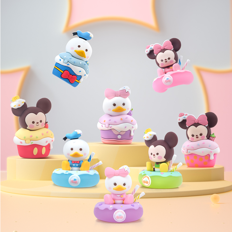 Goldlok Mickey Family Cake Series Fridge Magnets