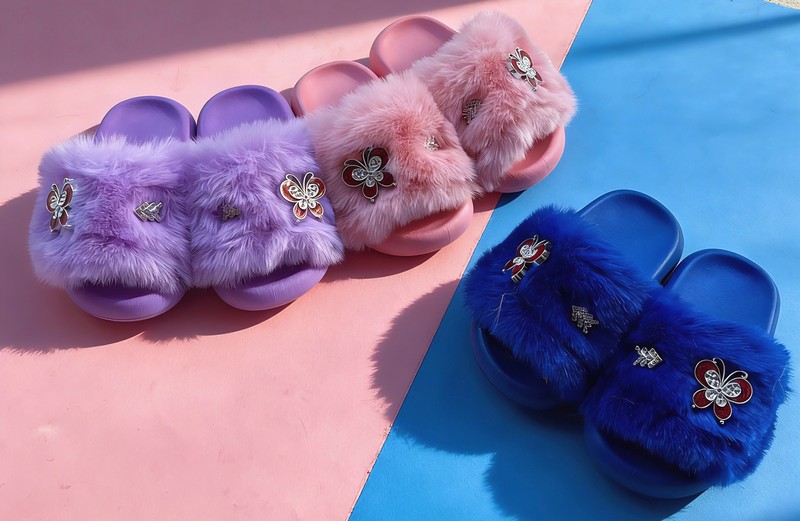 Children slipper
