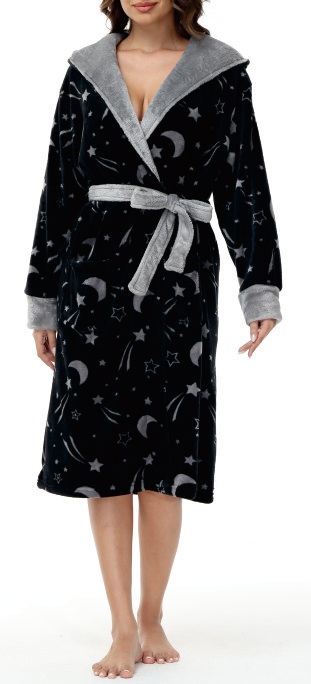 gown /robe/ nightwear