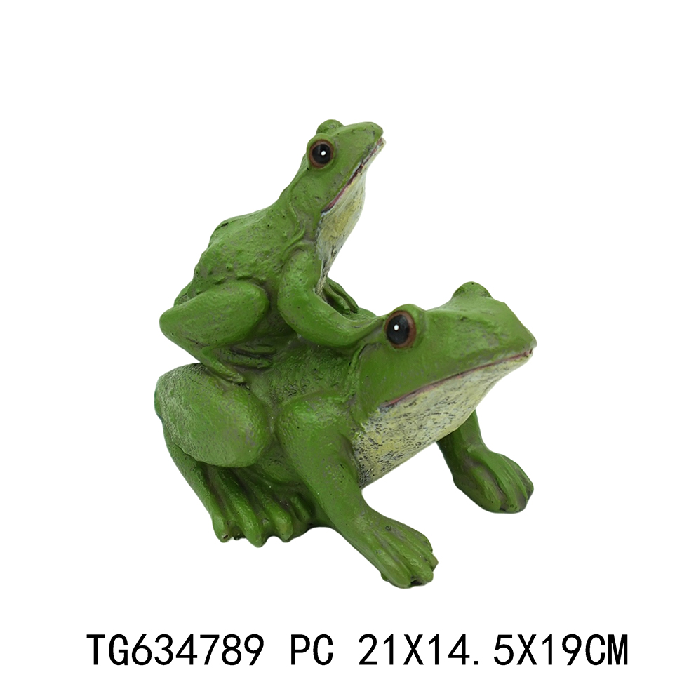 Polyresin garden decor