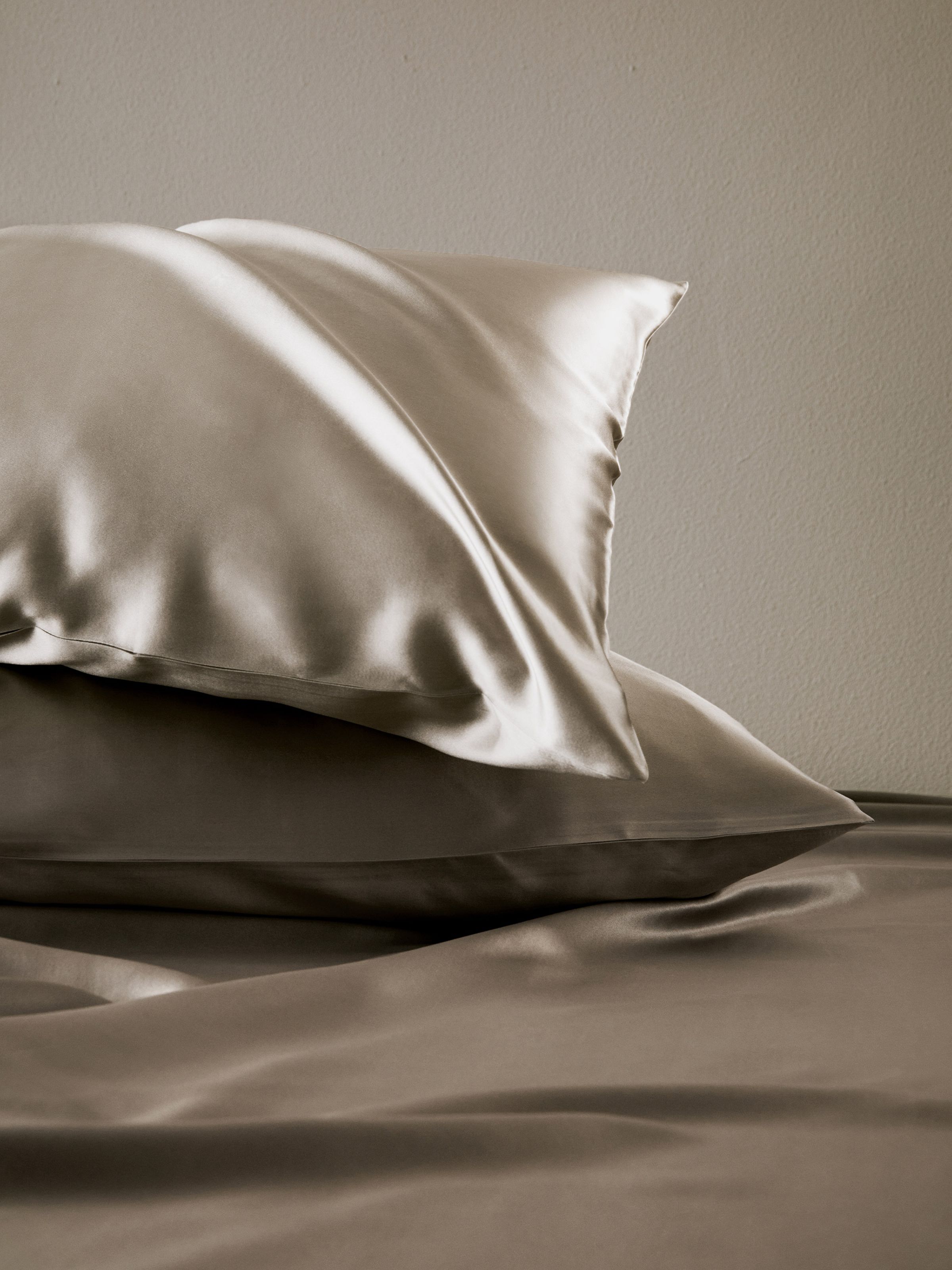 Silk Pillowcase