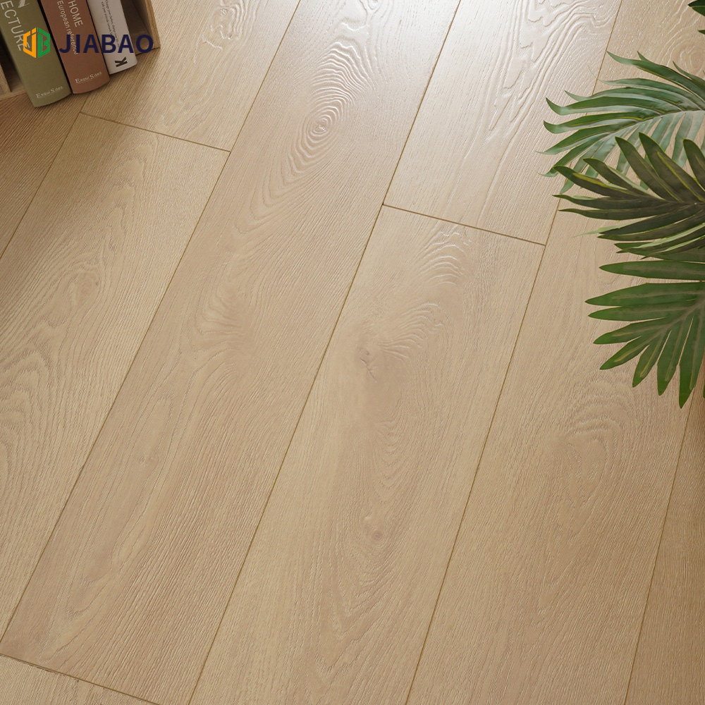 Professional Grade Laminate Flooring Realistic Wood Grain Texture Thermal Insulation for Residential