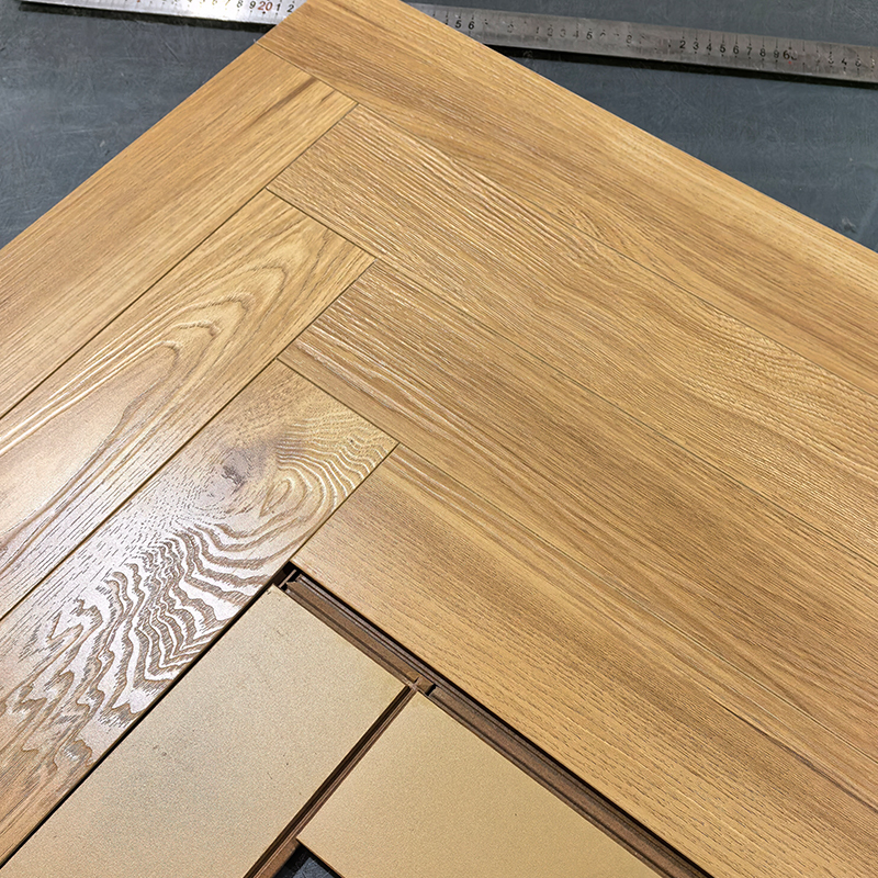 Waterproof EIR Parquet 8mm 10mm 12mm Lamin Flooring Ac4 Herringbone With Wax Waterproof