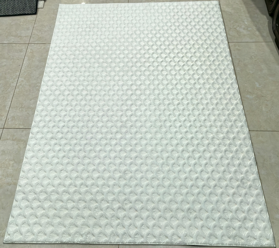 Polyester rug