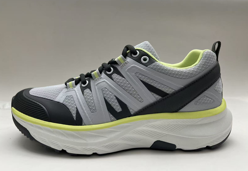 Casual shoes
