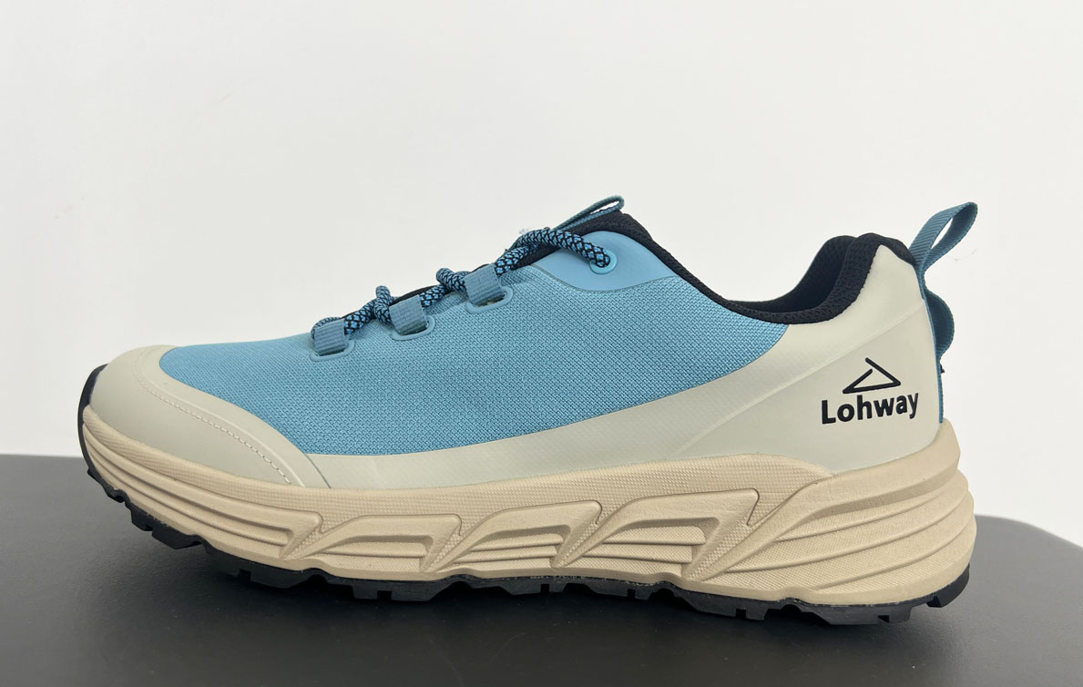 Casual shoes