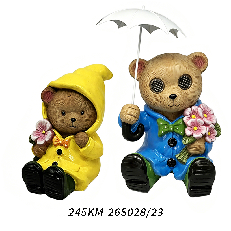 Polyresin with garden decoration