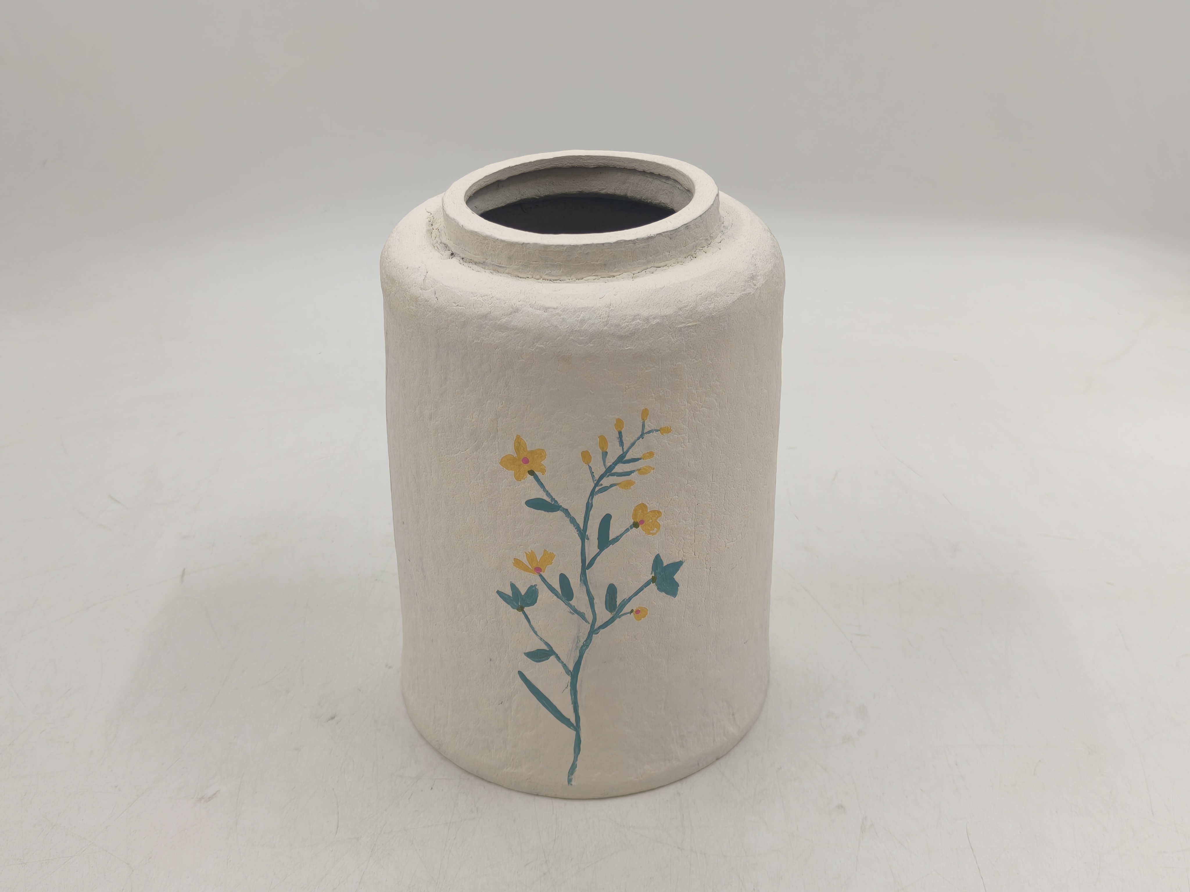 GRS Recycled paper mache paper pulp vase
