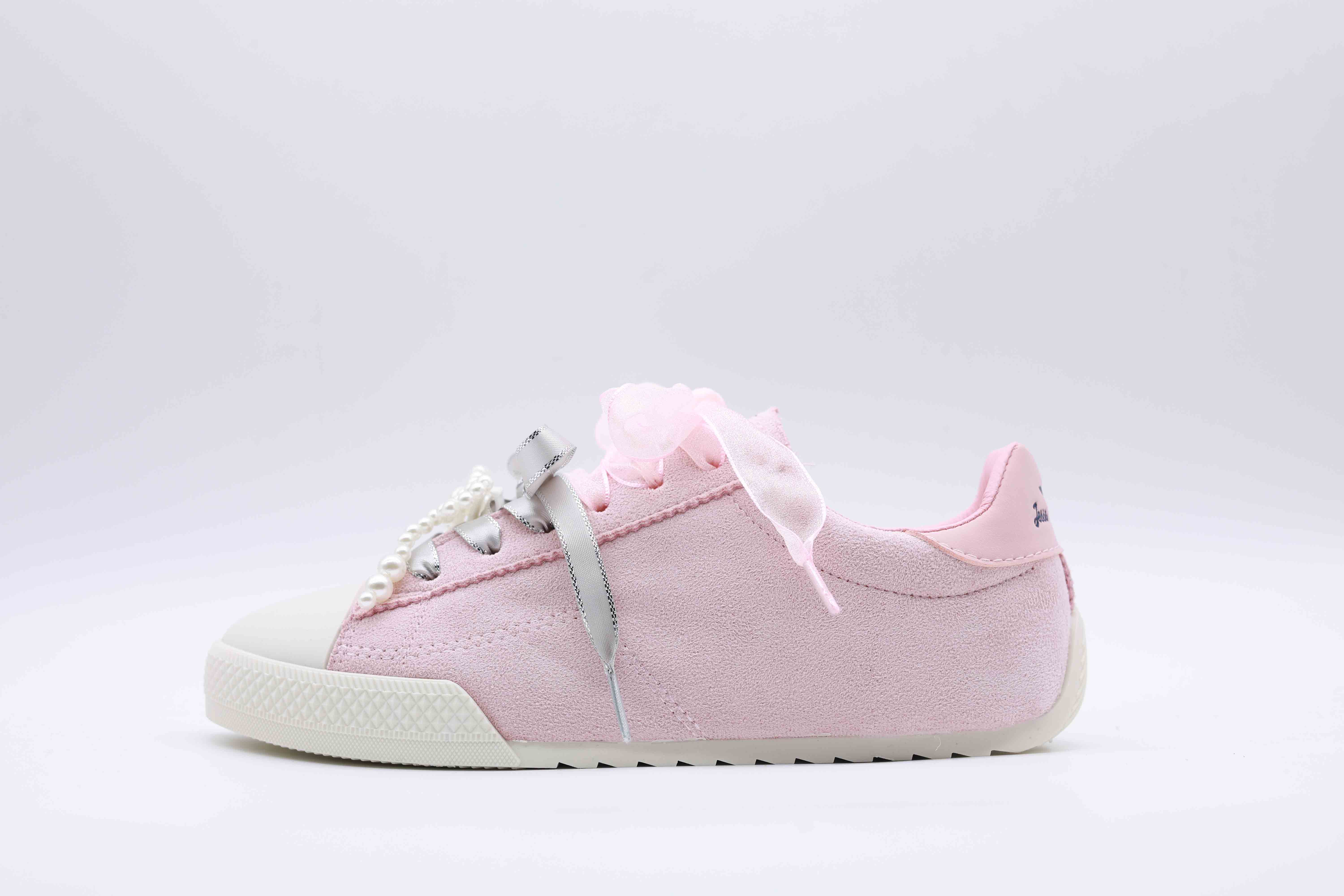 PU women casual shoes