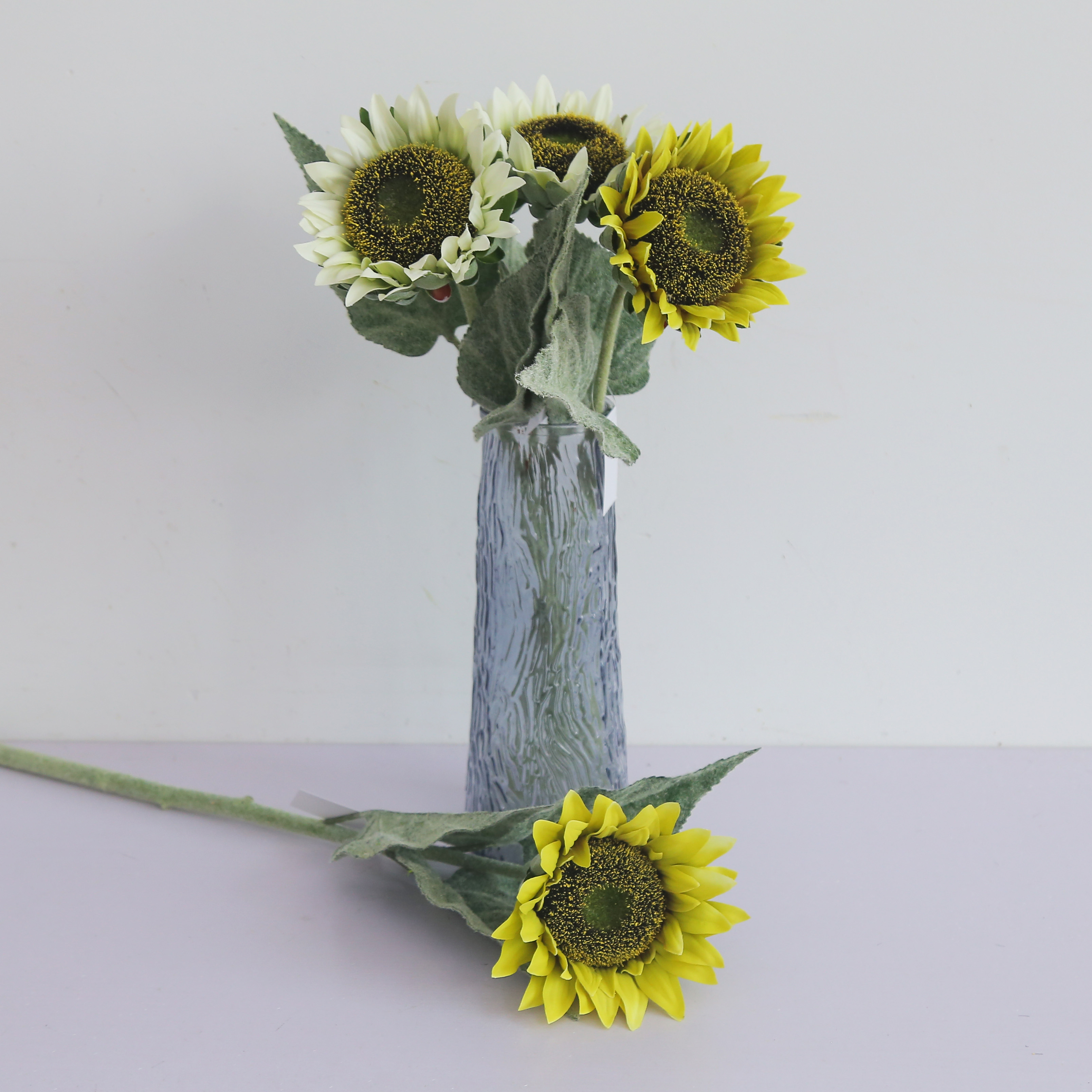 Sunflower single head middle branch