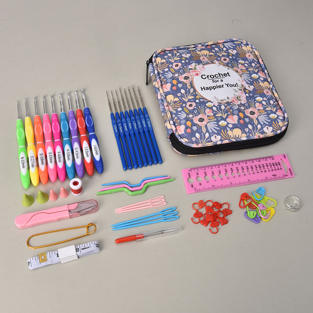 Crochet Hook Set with Case 17pcs Ergonomic Soft Grip Hooks Knitting Tools Kit for DIY Yarn Craft