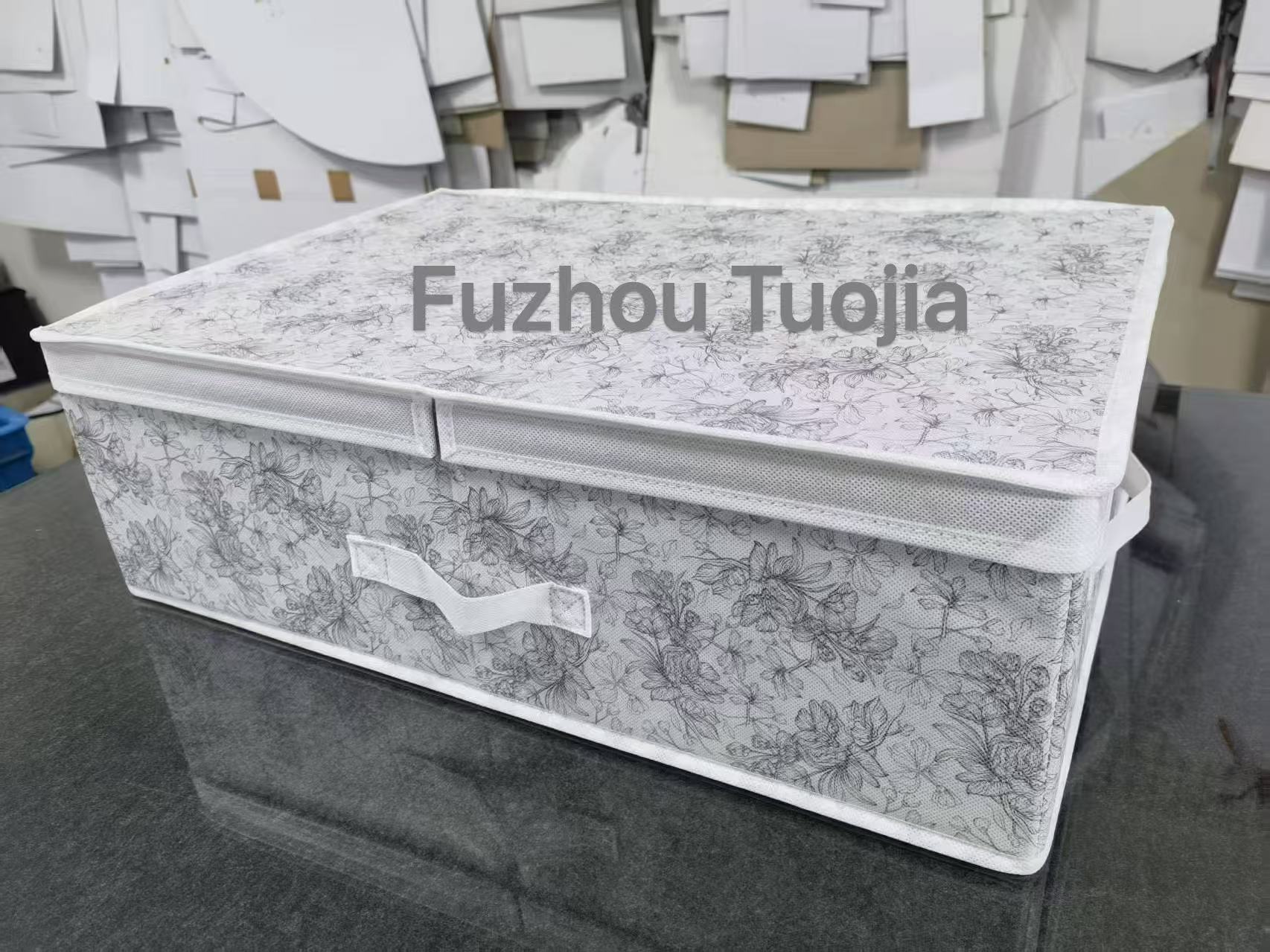 Non-woven storage box