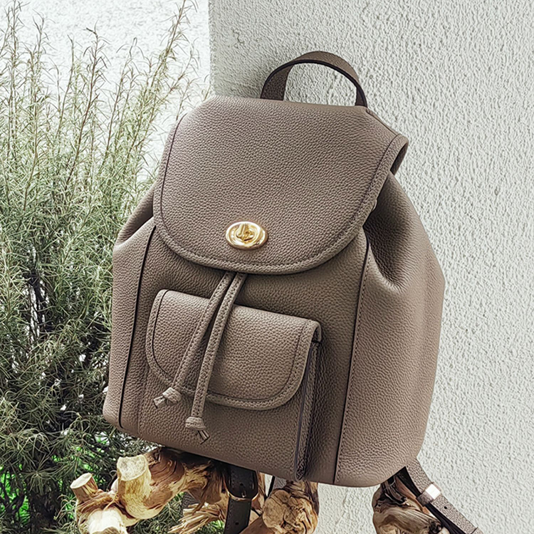 High Quality Luxury PU Fashion Women's Backpack Custom Color England Style Lady Handbags All Seasons