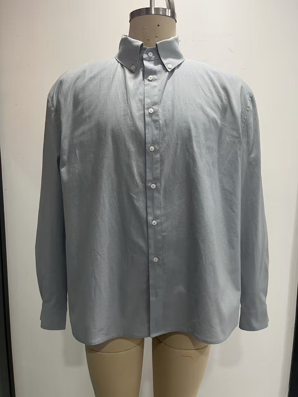 Men's shirt