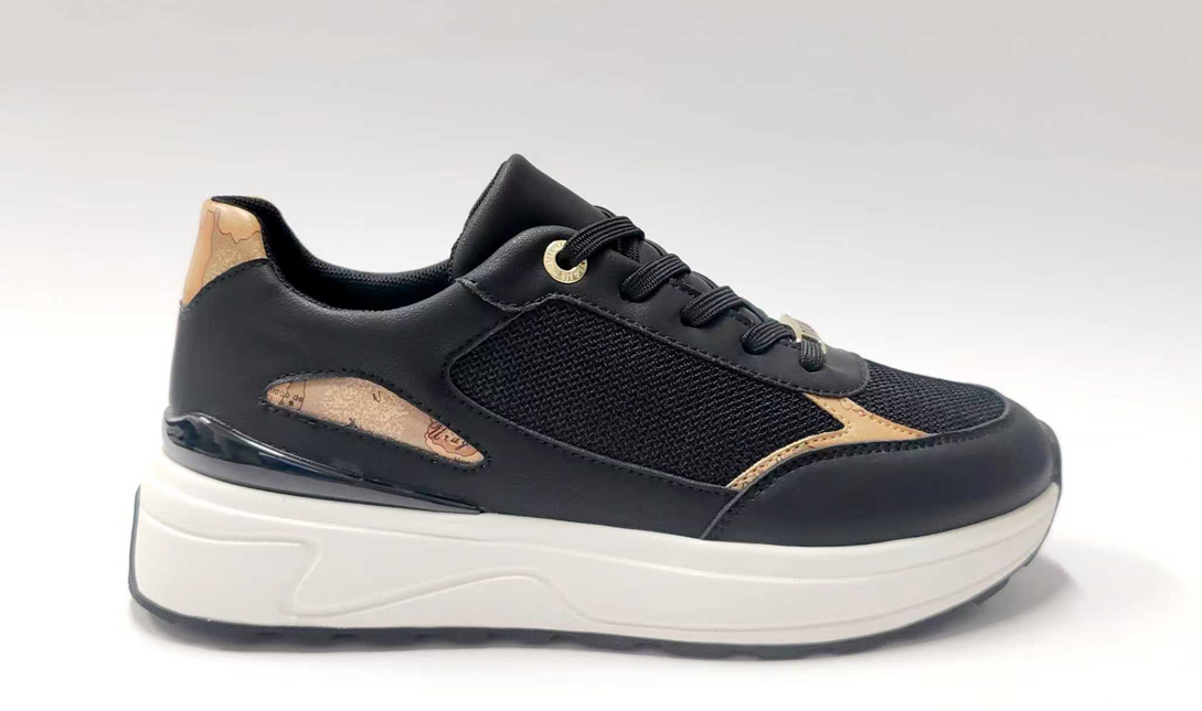 Women casual shoes
