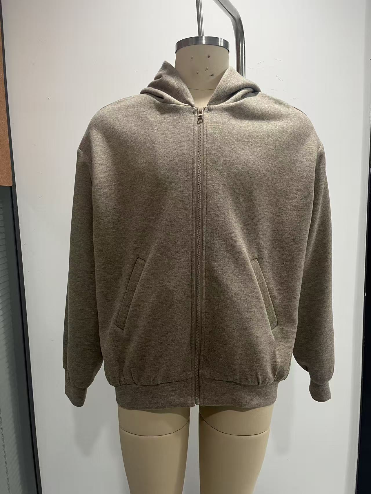 Casual Warm Full-Zip Hoodie with Lining