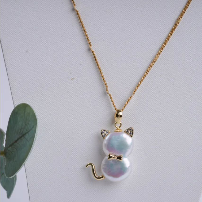 Hot Cat Style Freshwater Pearl Necklace