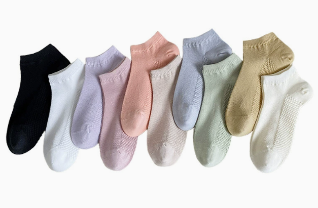 Women's lightweight short socks for spring and summer, pure cotton, massage sole, mesh, breathable.