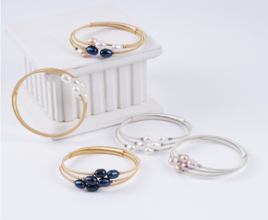 Hand-wrapped Freshwater Pearl Multilayer Beracelet