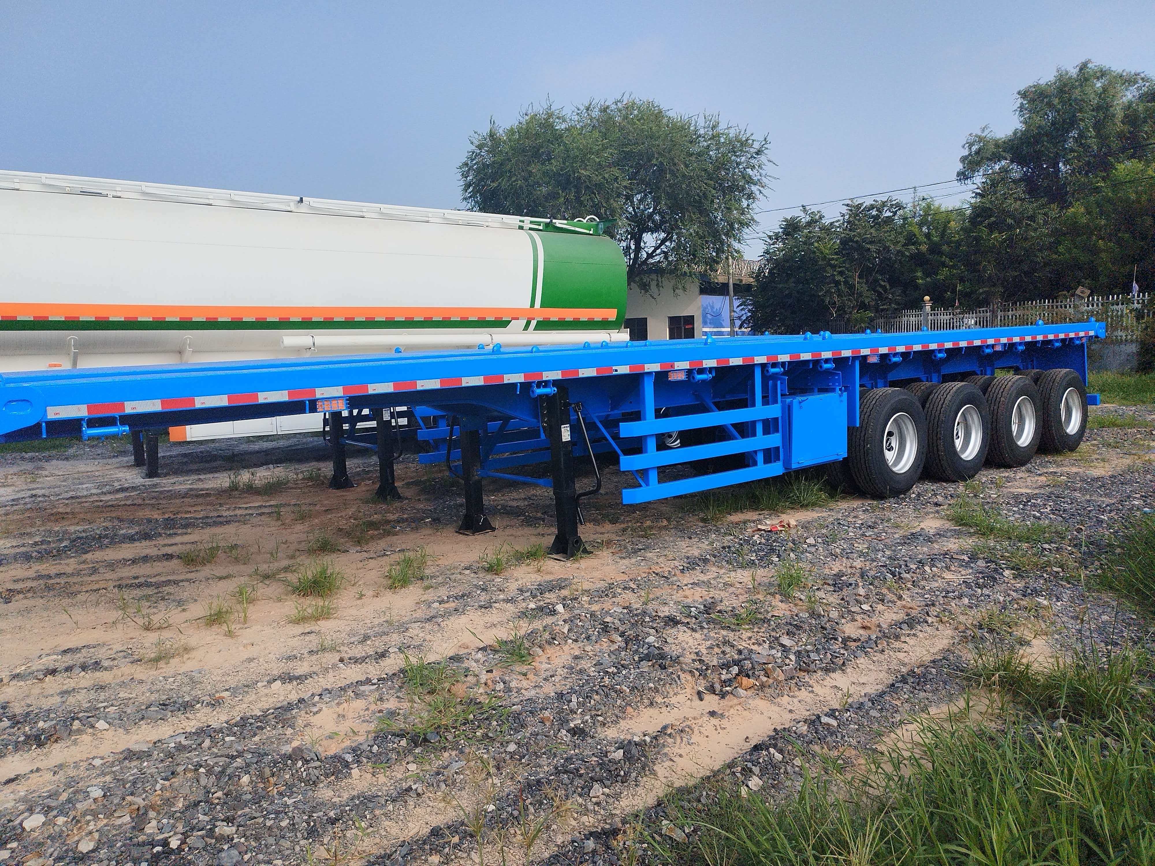 Flatbed Semi Trailer