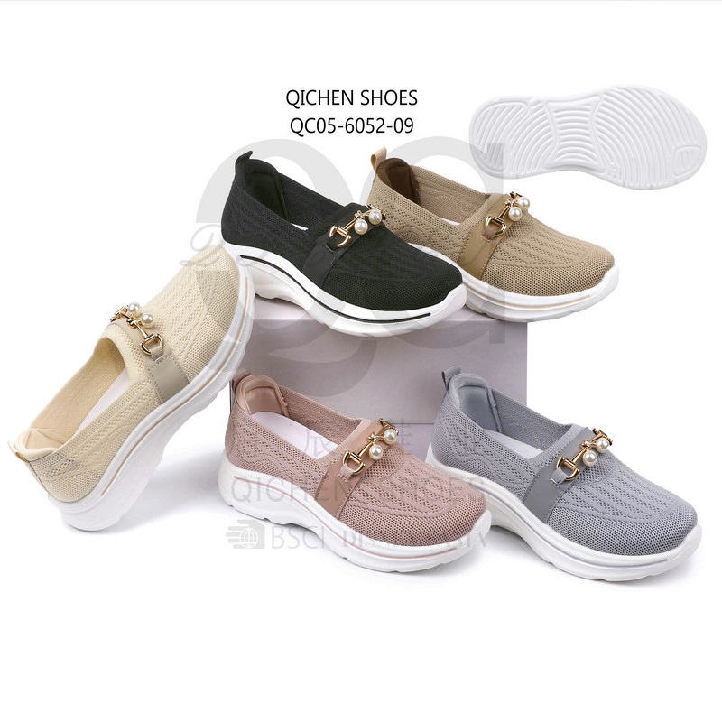 Lady flyknitting casual shoes