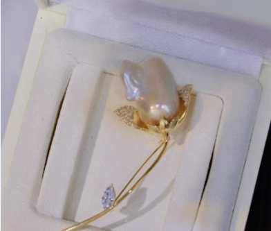 Baroque Pearl Corsage Temperament Rose Freshwater Pearl Brooch