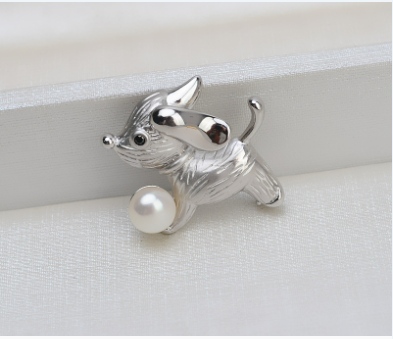 S925 Silver Dog Brooch Freshwater Pearl Pendant for Women and Men
