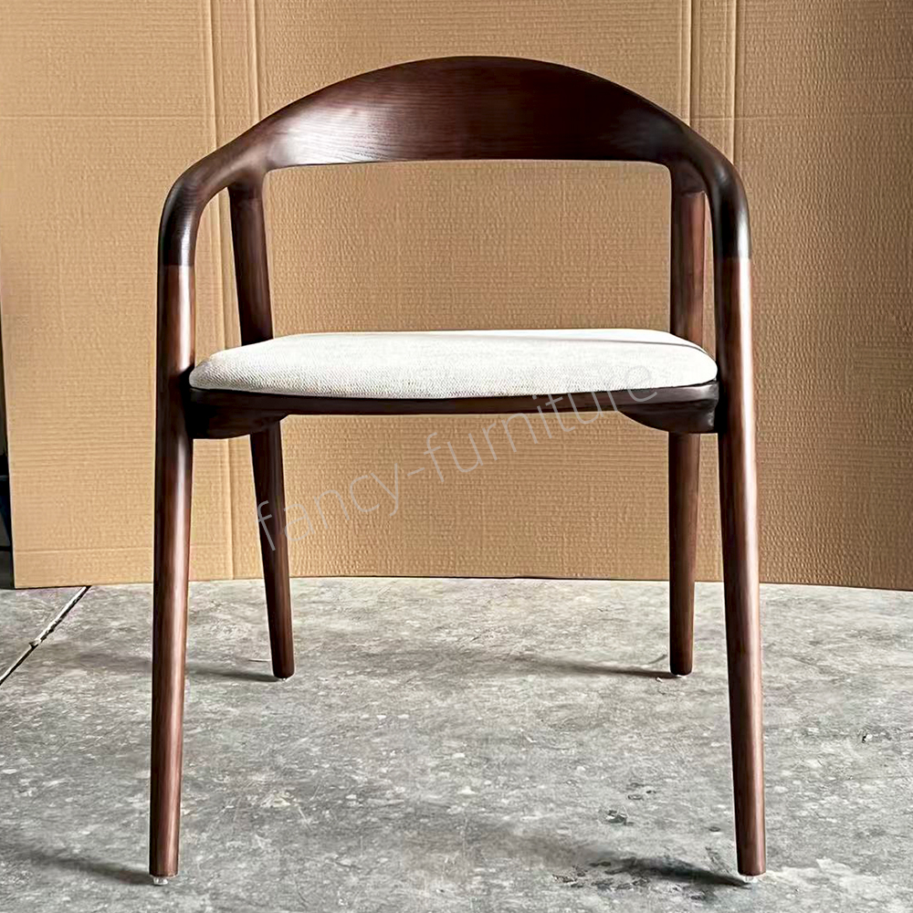Kitchen Italian Modern Dining Chairs High Quality Solid Wooden Armchair Chair for Dining