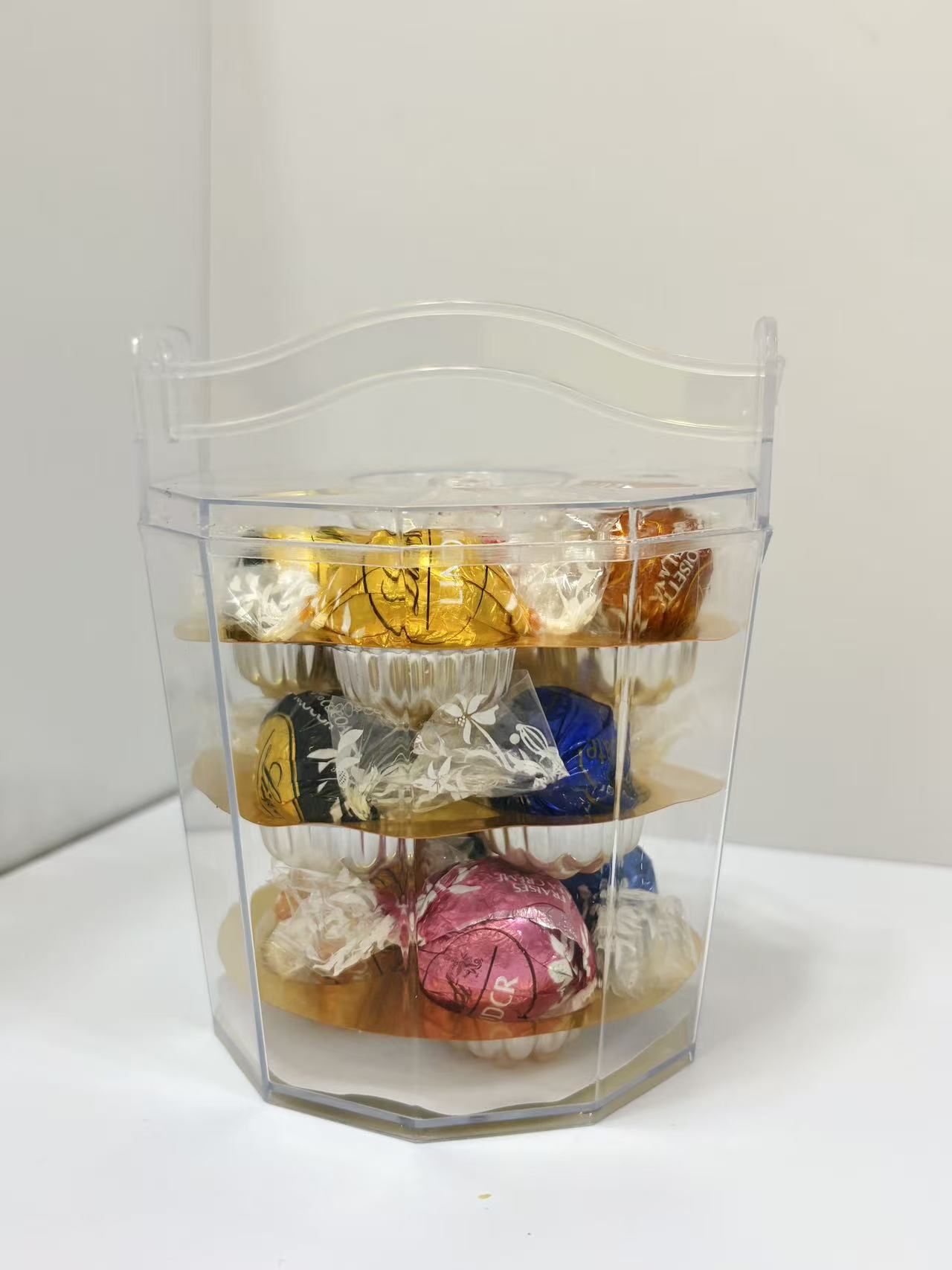 12 pcs bucket of gold chocolate