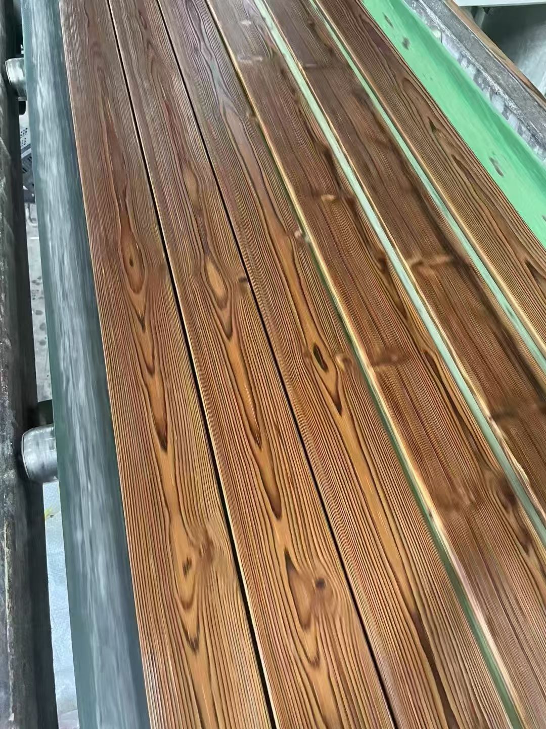 Pinus sylvestris deep carbonized wall panel